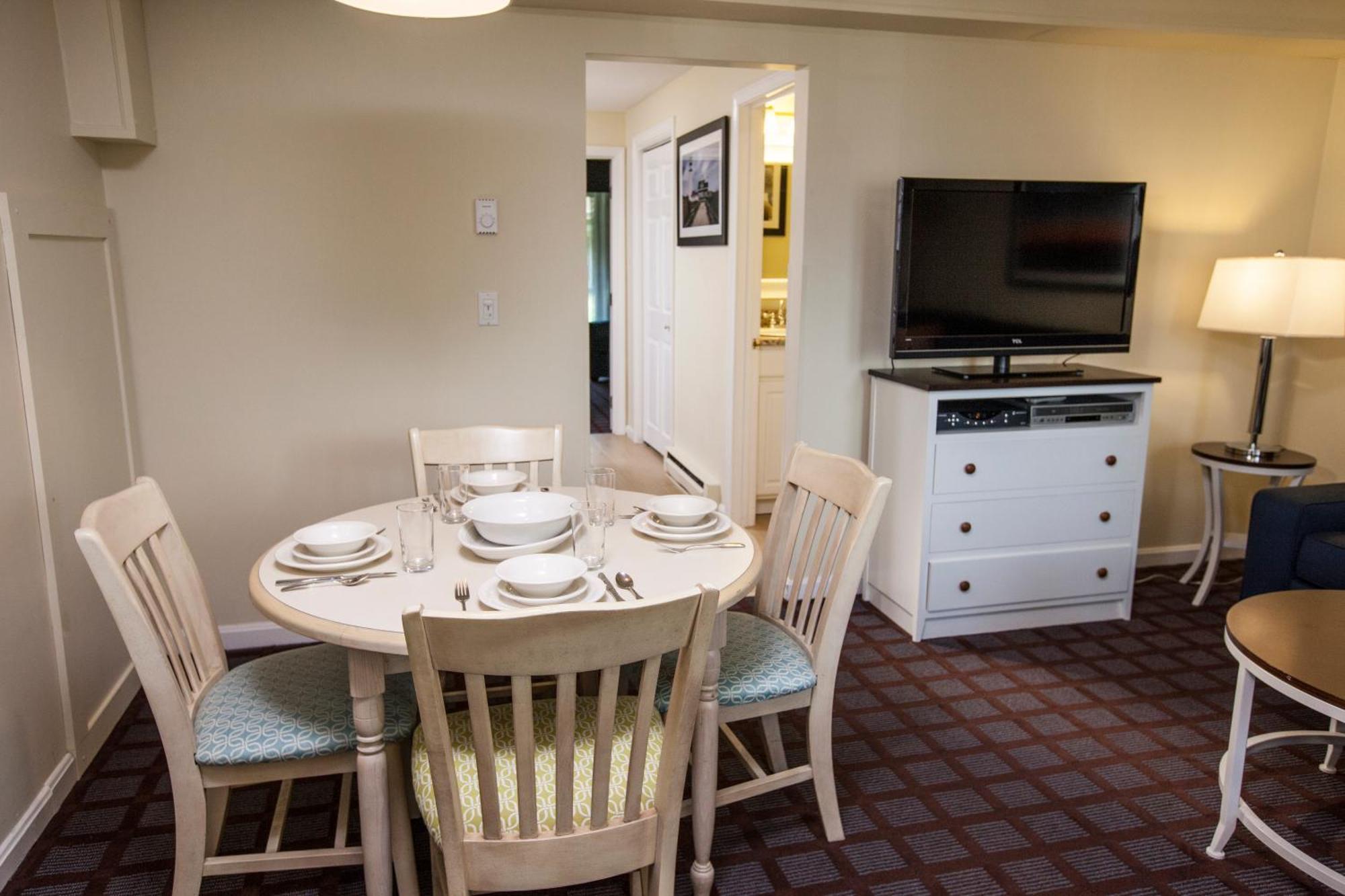 Cape Winds Resort Хианнис Номер фото