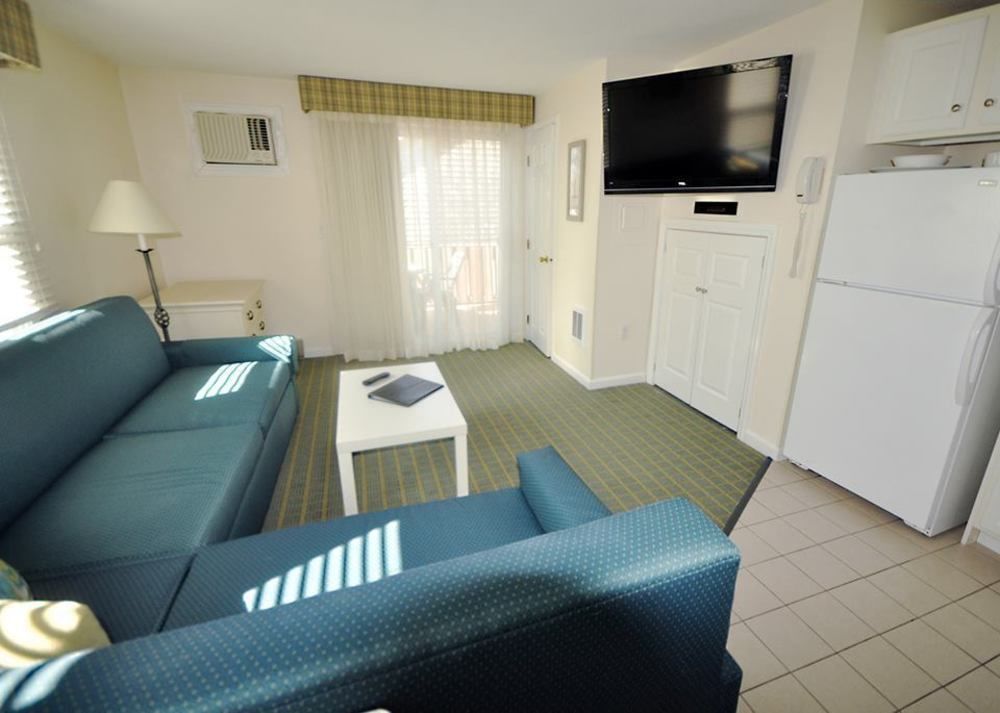 Cape Winds Resort Хианнис Экстерьер фото