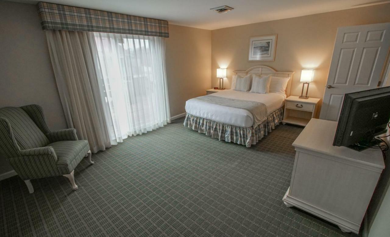 Cape Winds Resort Хианнис Экстерьер фото